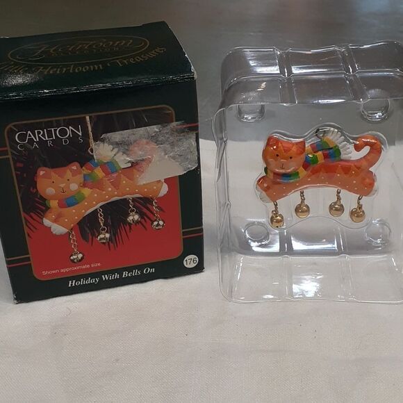 Carlton cards Heirloom  kitty ornament with bells - Picture 1 of 7